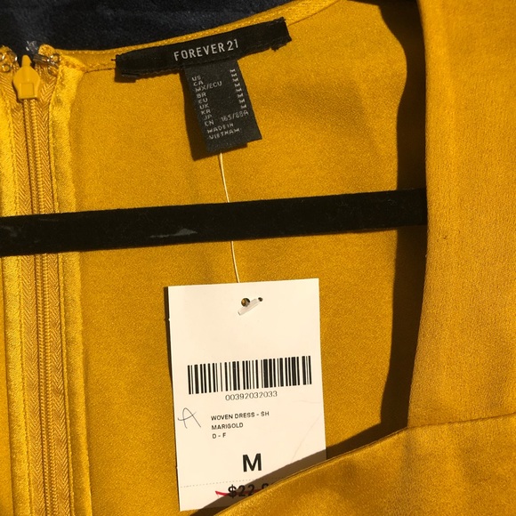 Yellow puff sleeve dress - Picture 5 of 5